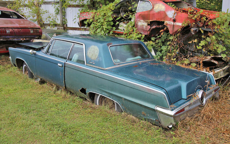CHRYSLER IMPERIAL CROWN COUPE - 1965 CHRYSLER IMPERIAL CROWN COUPE - 1965
