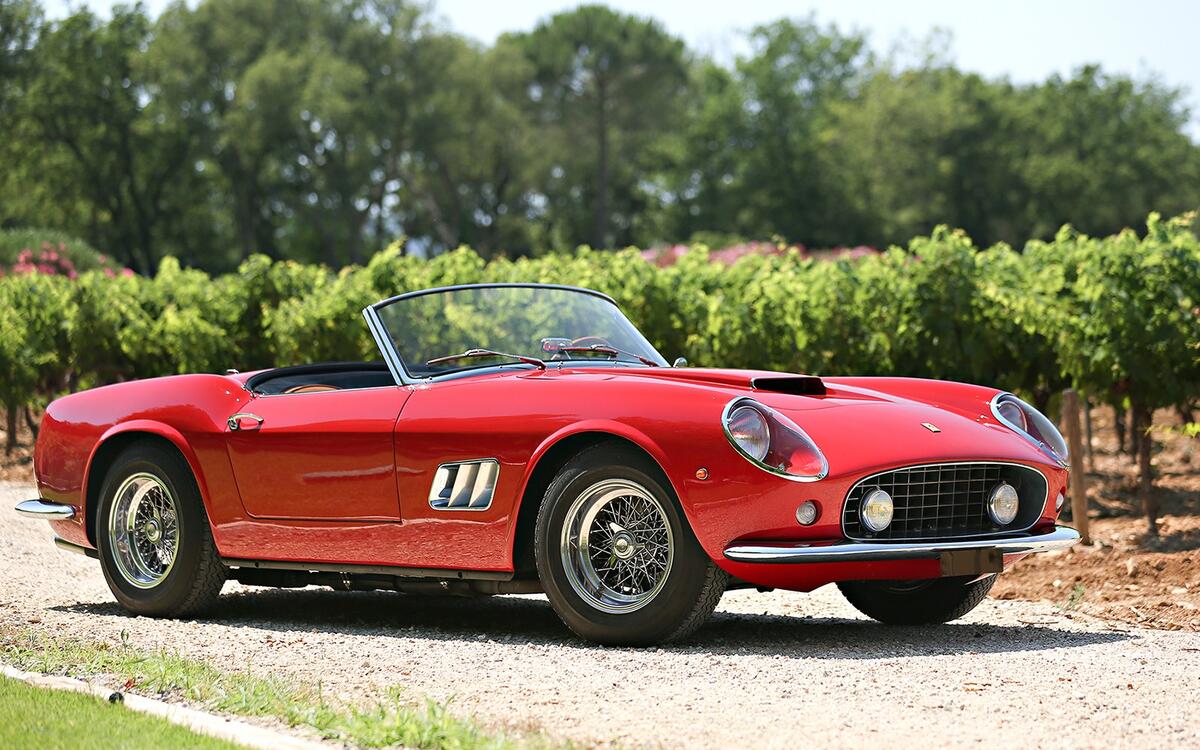 Ferrari 250 GT California Spyder: 106 Ferrari 250 GT California Spyder: 106