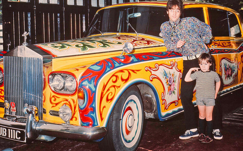 John Lennon - Rolls-Royce Phantom V