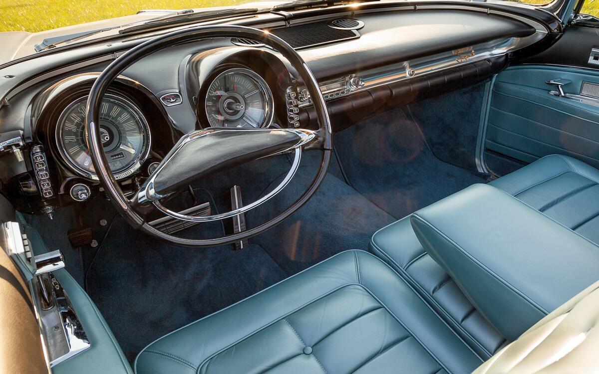 Imperial Crown (1960) Imperial Crown (1960)