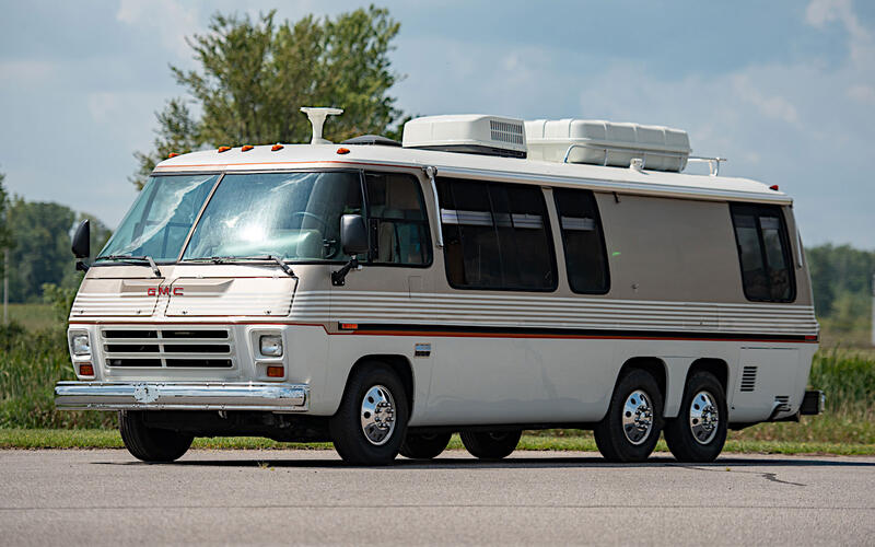 Oldsmobile V8 (1964)