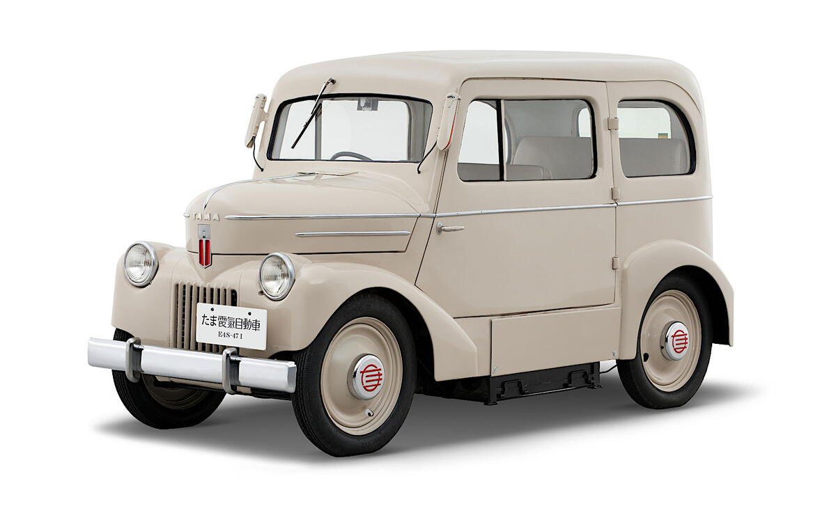 Nissan Tama