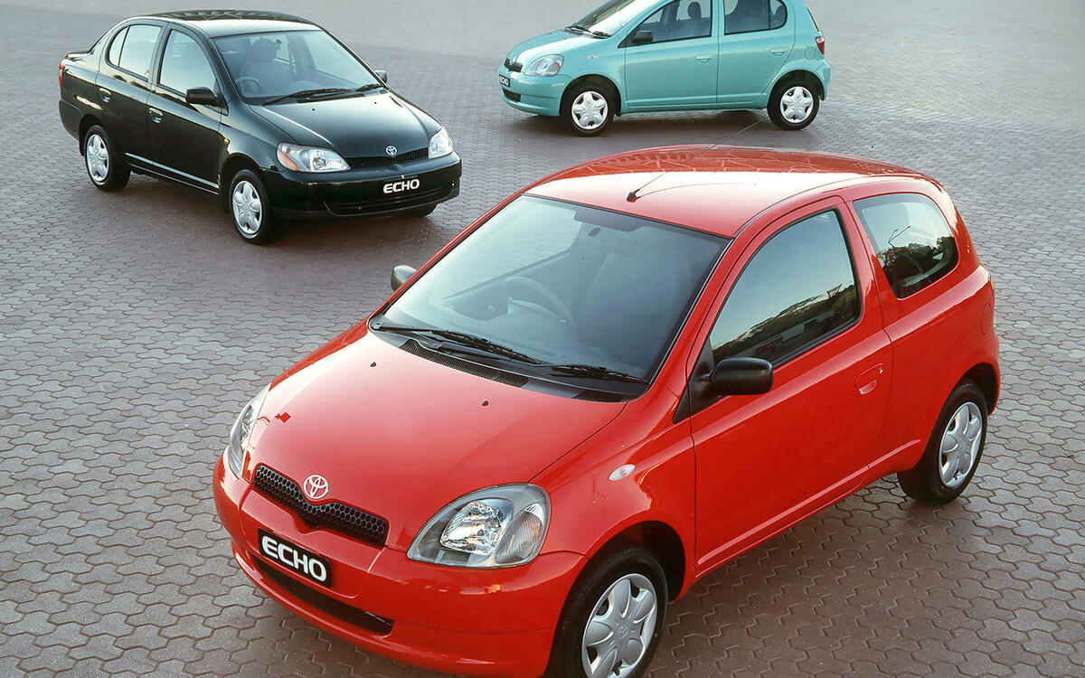 Toyota Echo 