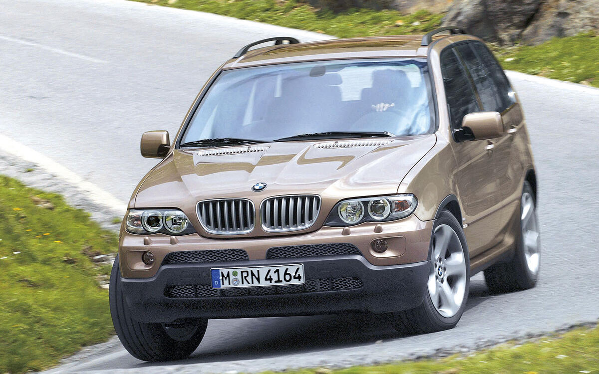2001: E53 X5 4.4i