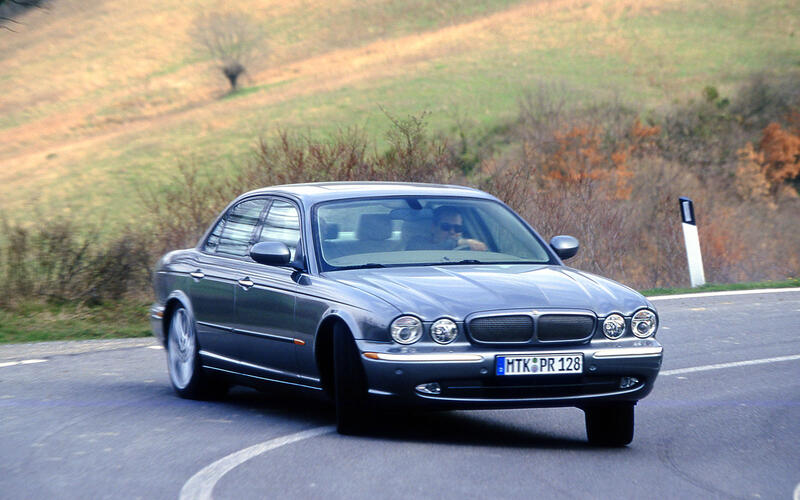 Jaguar XJ (X350)(2003-1010)