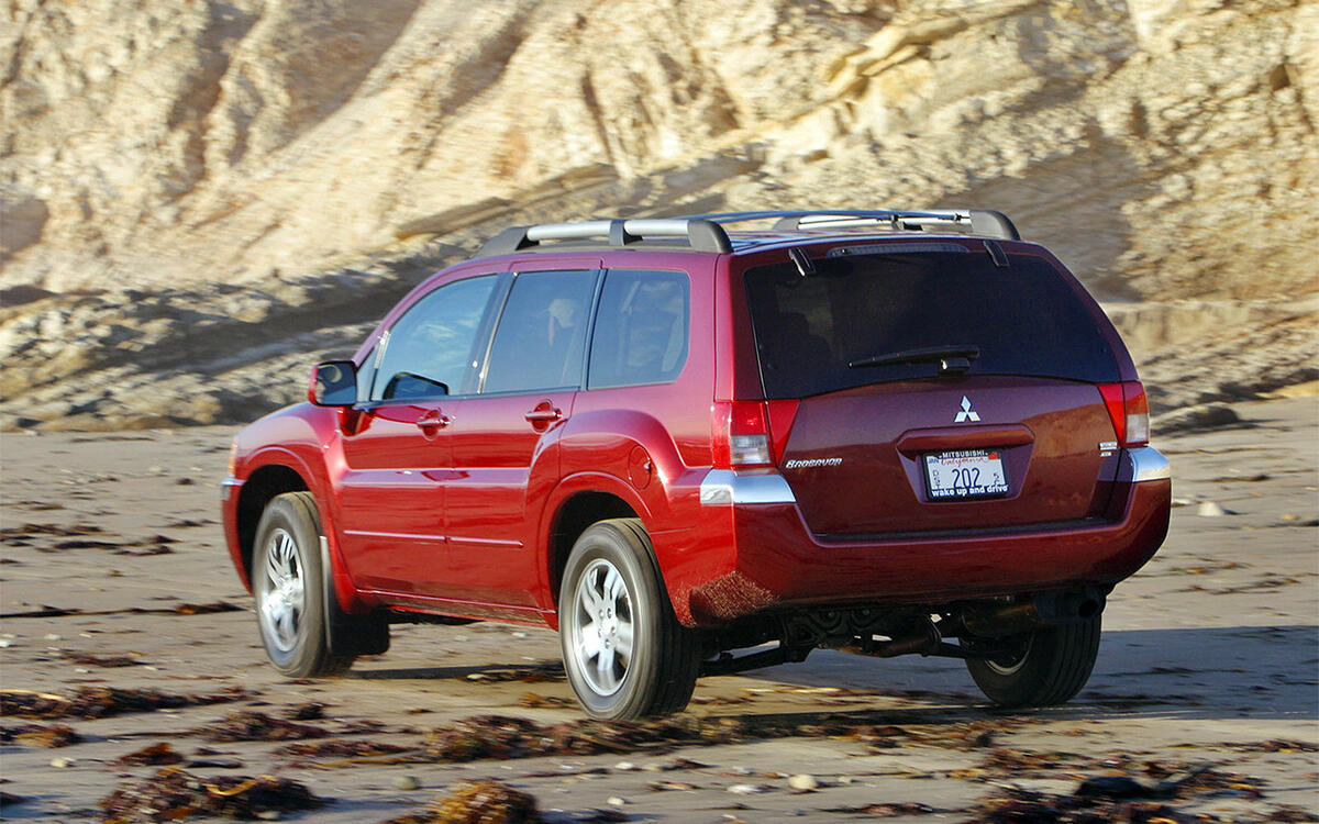 Mitsubishi Endeavor (2003) Mitsubishi Endeavor (2003)