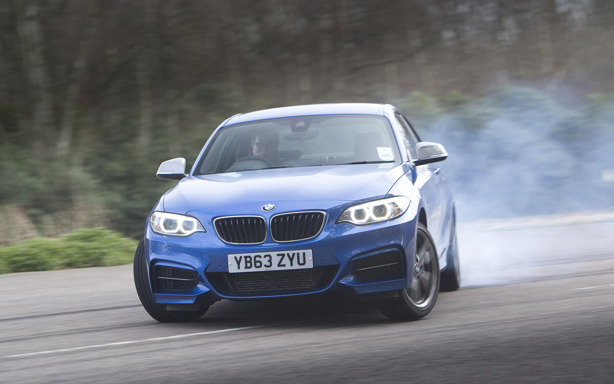 2014: F22 M235i