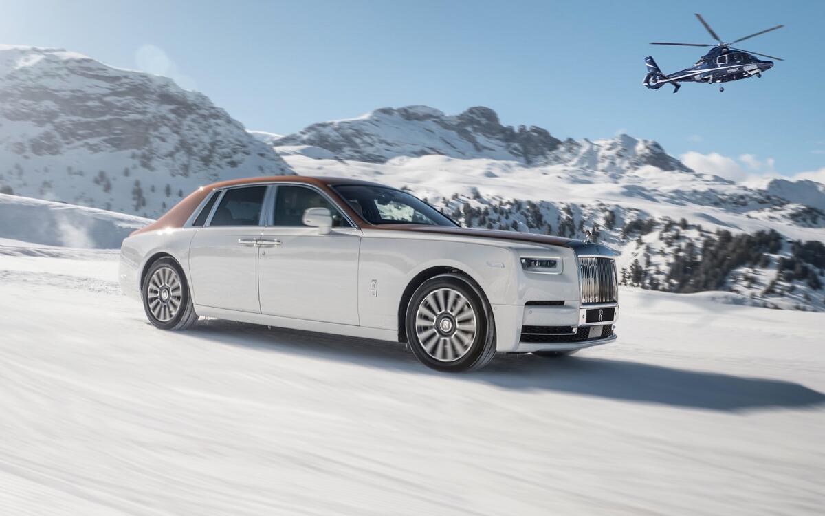 Rolls-Royce Phantom – 2560kg