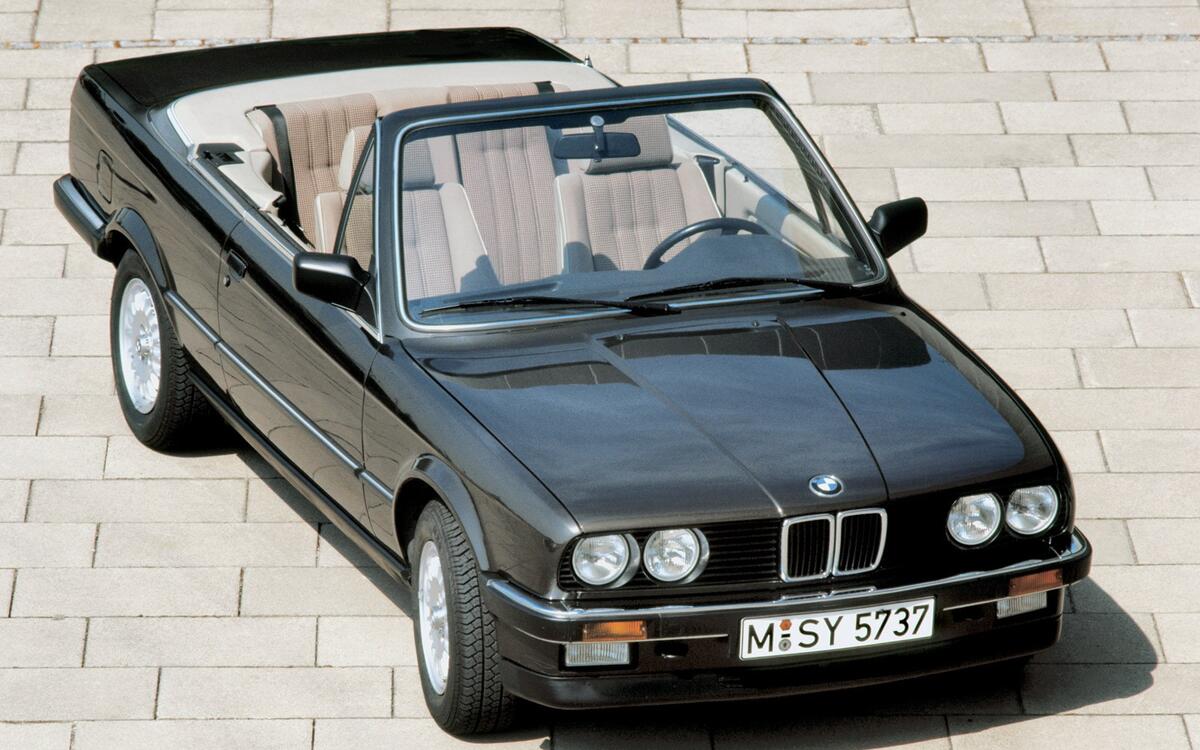 BMW 3 Series Convertible (523,446) BMW 3 Series Convertible (523,446)