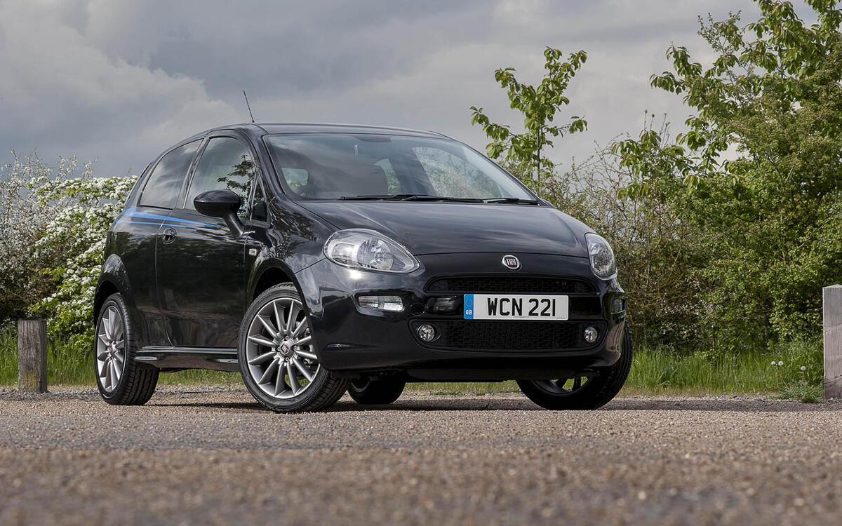 Fiat Punto (from £900) Fiat Punto (from £900)