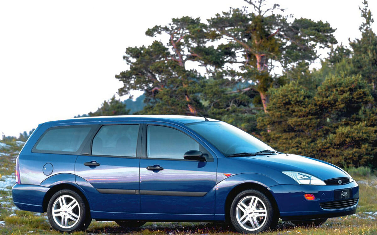 FORD FOCUS ESTATE 1998-2004 - £900-£2000 FORD FOCUS ESTATE 1998-2004 - £900-£2000