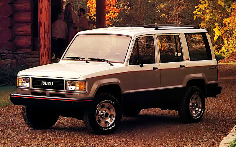 Isuzu: Trooper Isuzu: Trooper