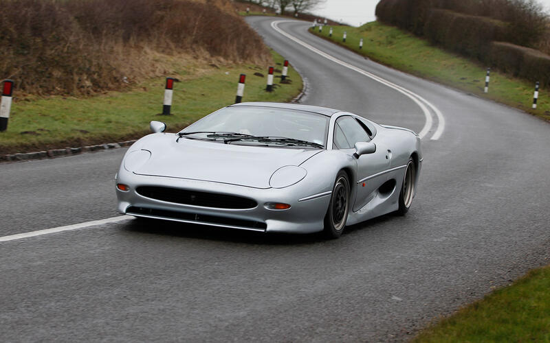 Jaguar XJ220 - 1992 Jaguar XJ220 - 1992