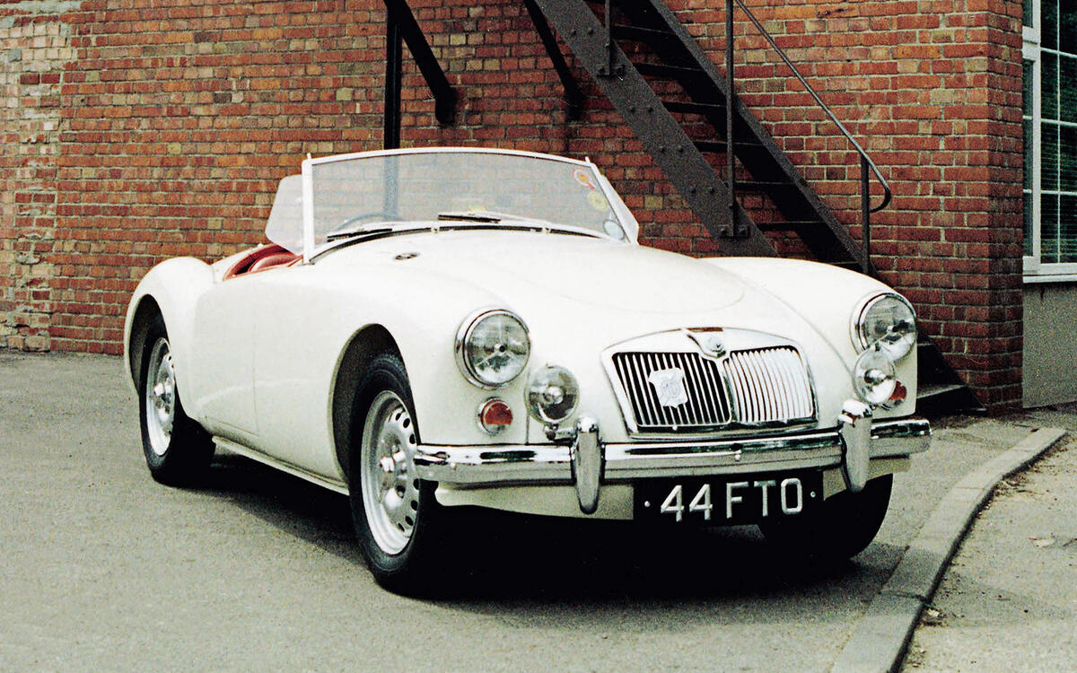 MGA Twin-Cam (1958)