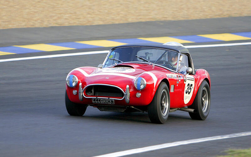 AC Cobra (1965)