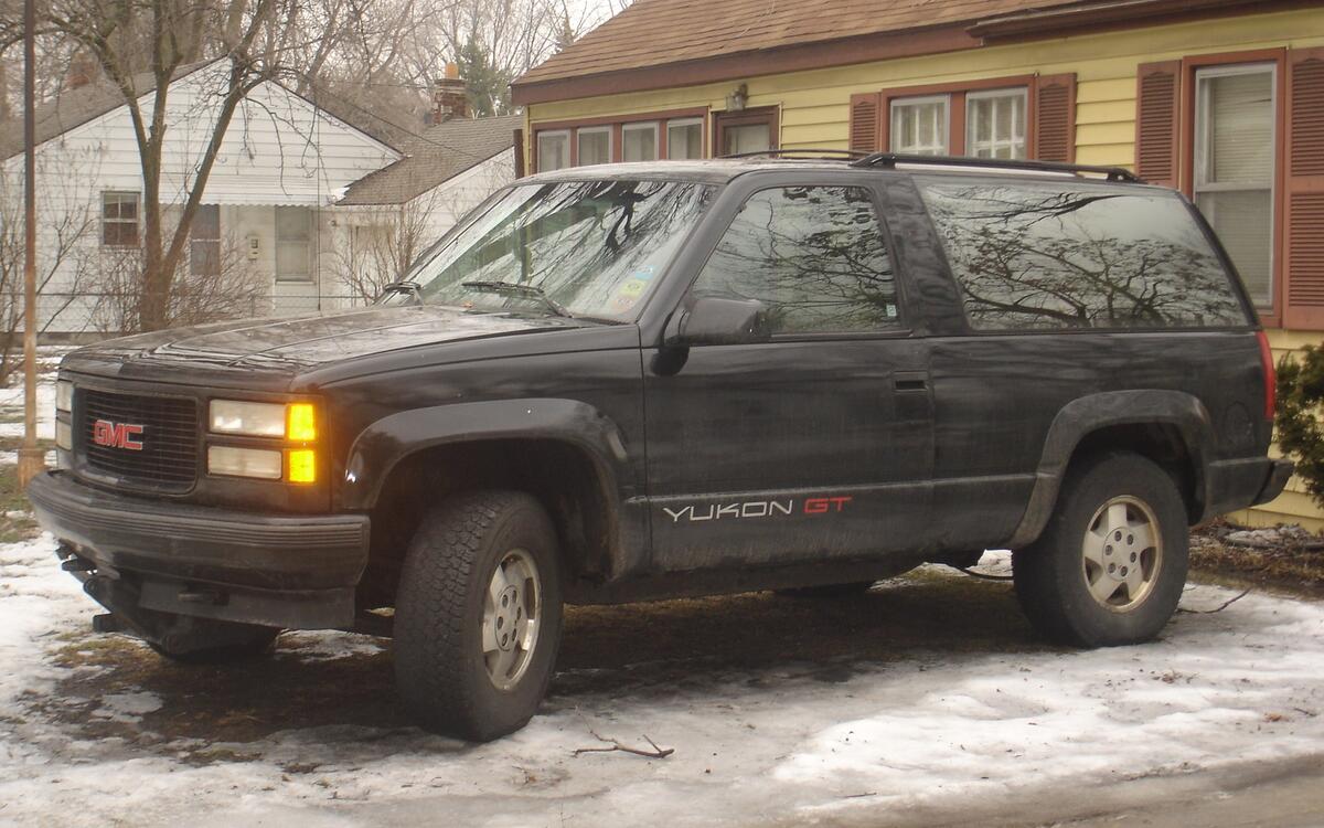GMC Yukon GT (1993) GMC Yukon GT (1993)