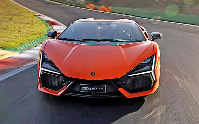 Lamborghini: 6.5 litres Lamborghini: 6.5 litres