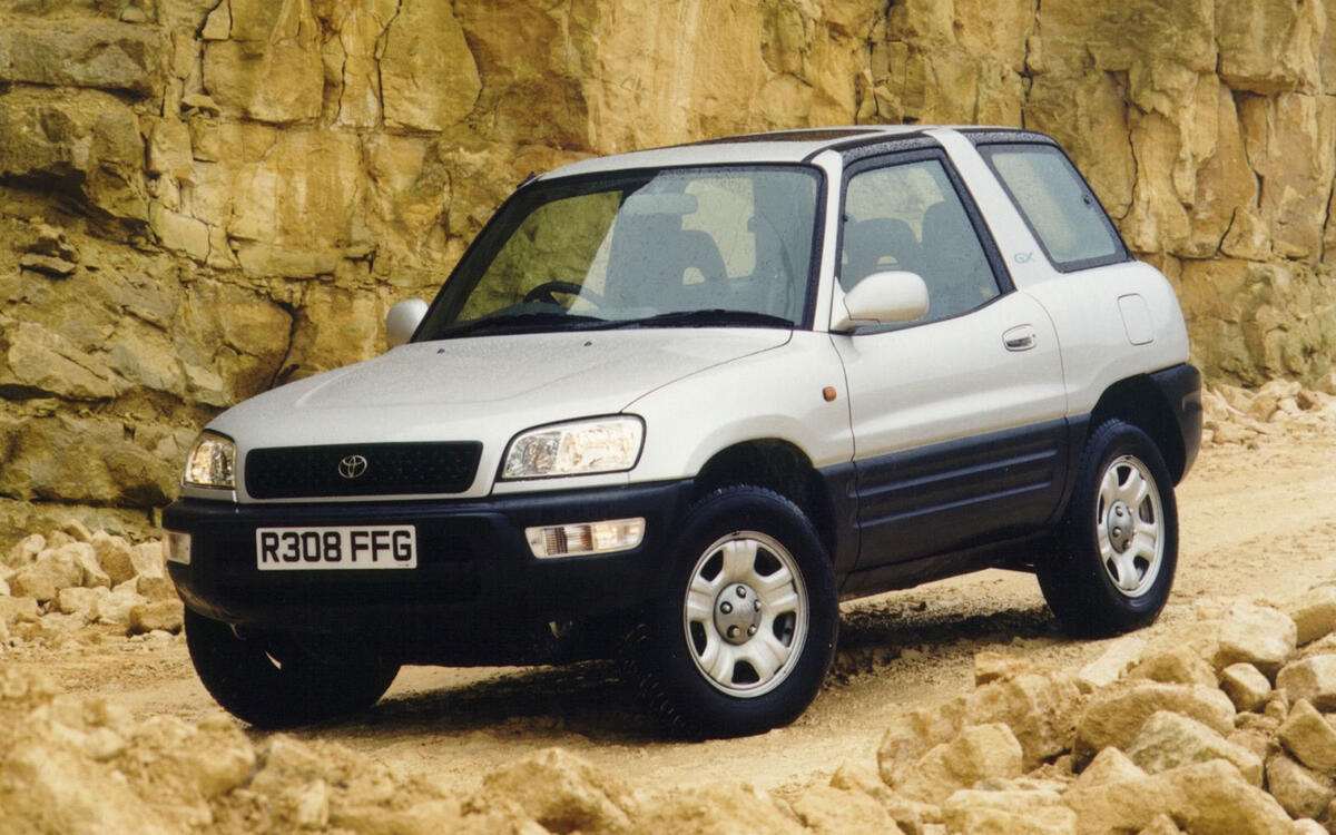 Toyota Rav4 (1994) Toyota Rav4 (1994)