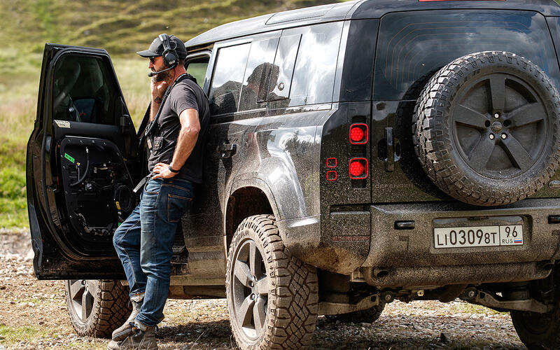 Land Rover Defender (No Time To Die, 2021)