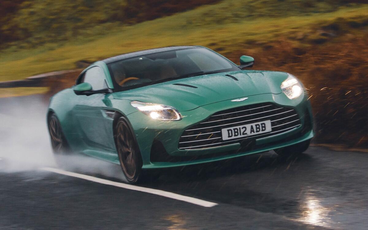 28: Aston Martin DB12  28: Aston Martin DB12