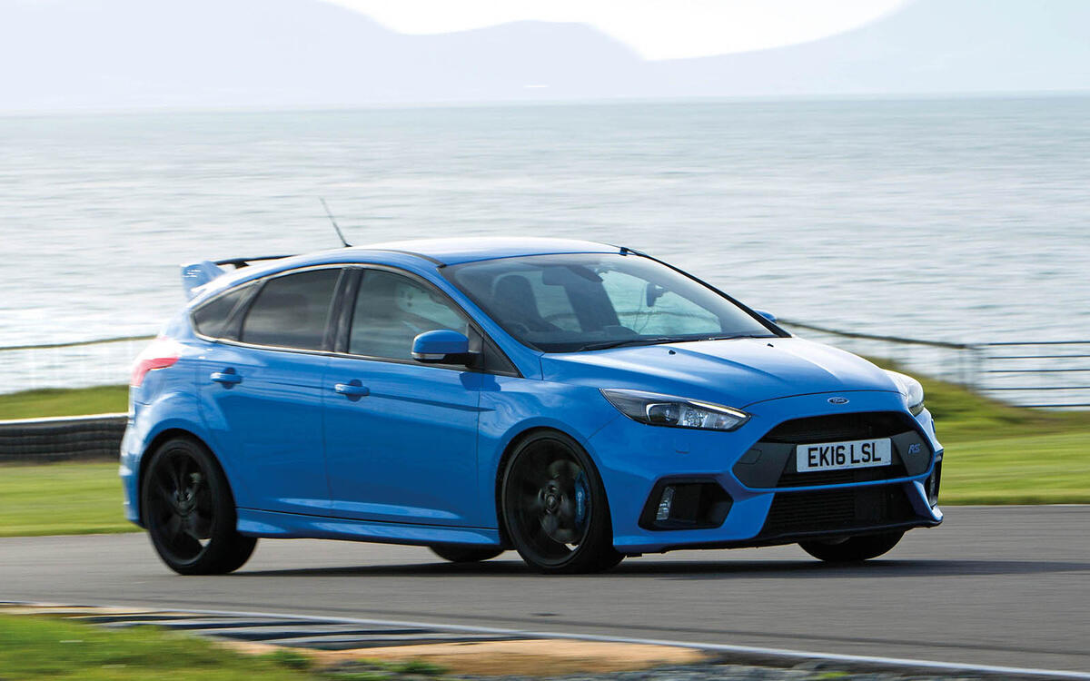 9: FORD FOCUS RS MK3 (2016)