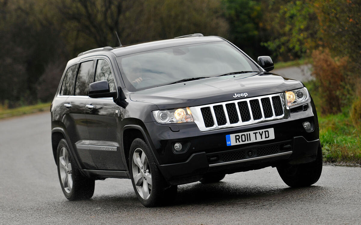 Jeep Grand Cherokee (£3000-£13,000) Jeep Grand Cherokee (£3000-£13,000)
