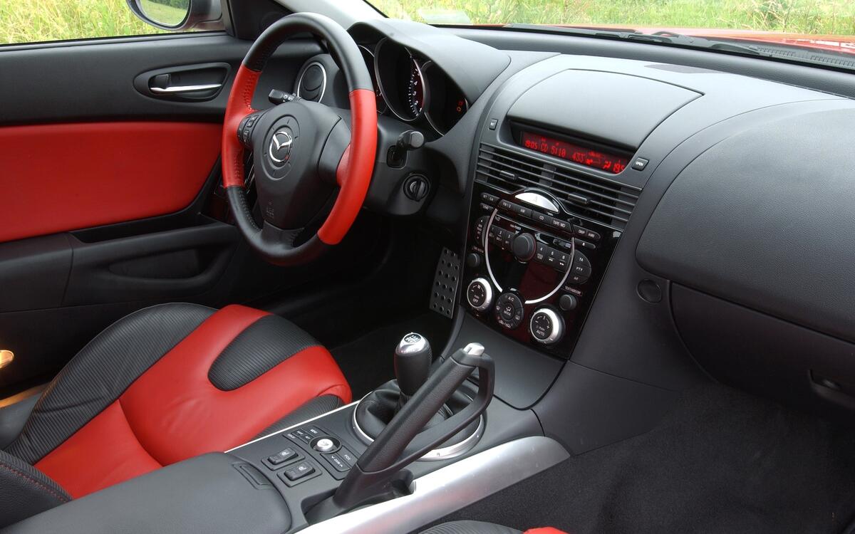 Mazda RX-8 (2003-2012) Mazda RX-8 (2003-2012)
