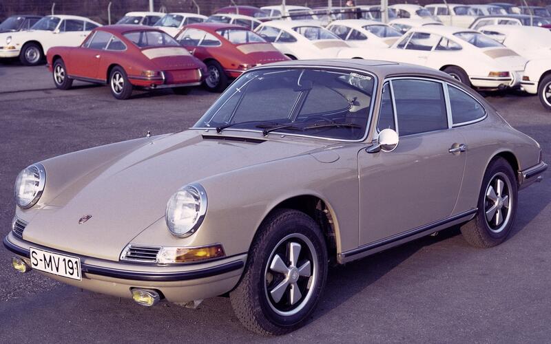 Porsche 911