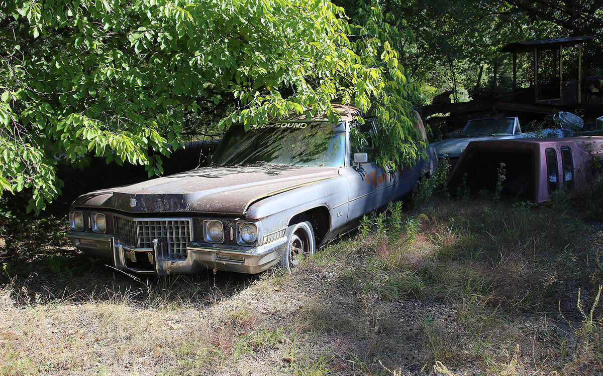 CADILLAC HEARSE - 1971 CADILLAC HEARSE - 1971