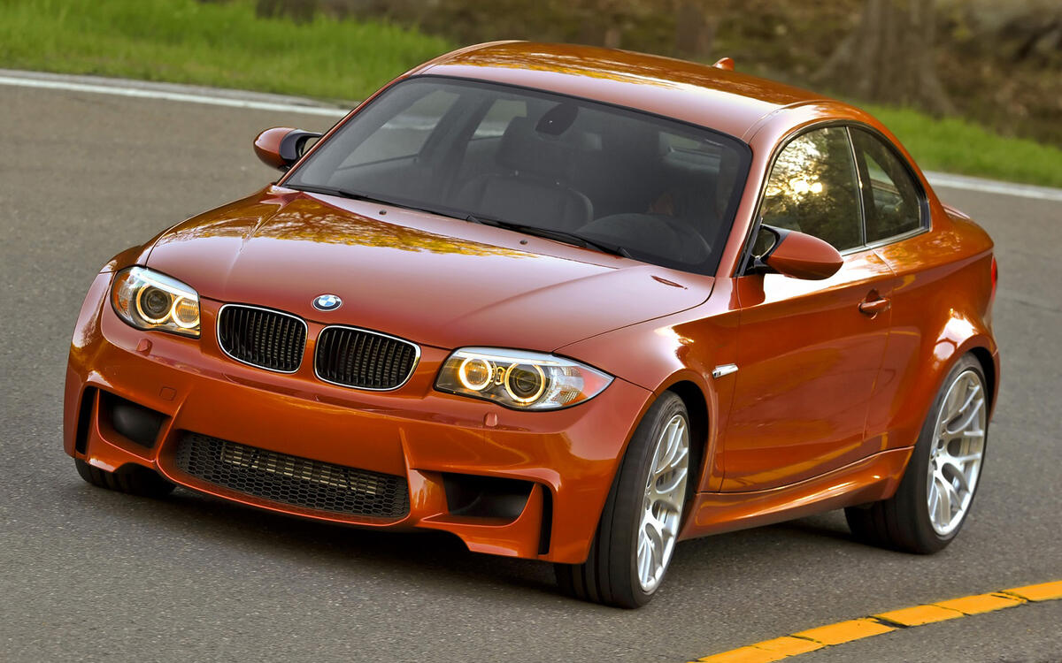 BMW 1 Series M (2011) BMW 1 Series M (2011)
