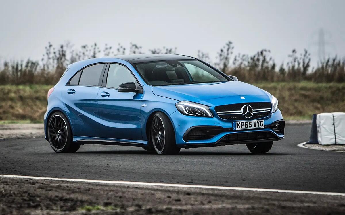Mercedes A 45 AMG Mercedes A 45 AMG