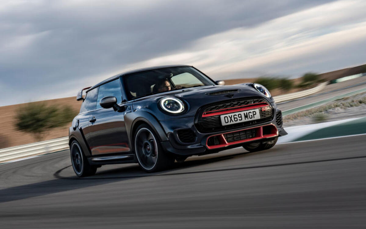 Mini: John Cooper Works GP - 164mph Mini: John Cooper Works GP - 164mph