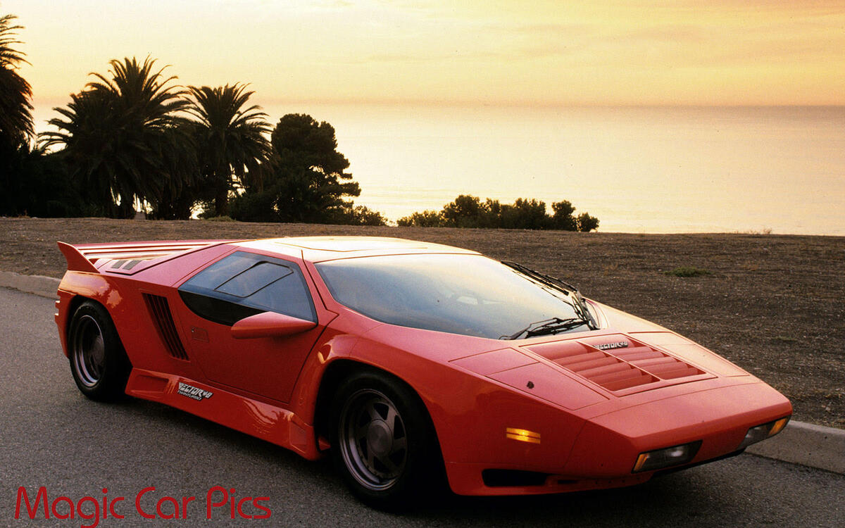 Vector W8 (1989)