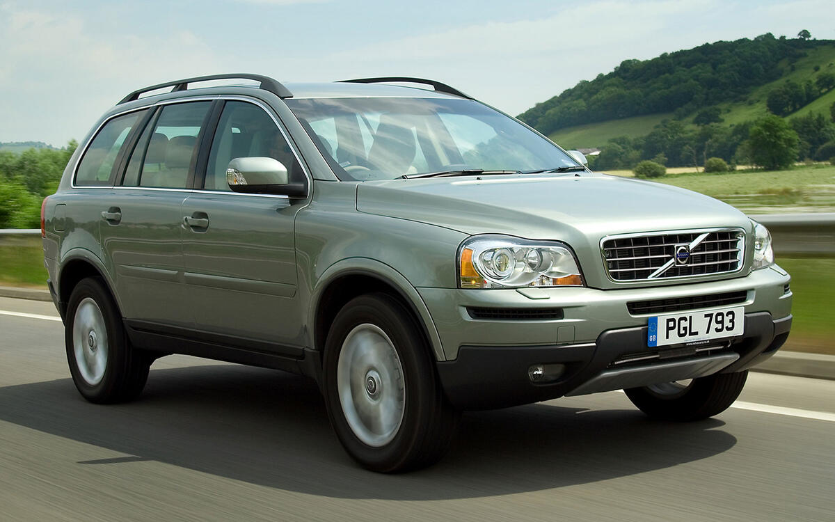 XC90 (2002) XC90 (2002)