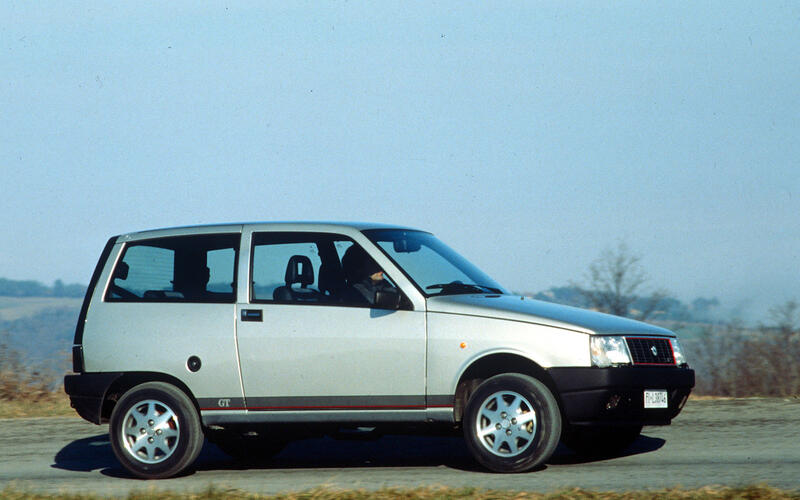 Lancia Y10 (1985) Lancia Y10 (1985)