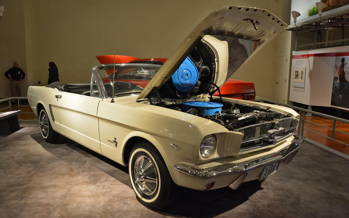 Ford Mustang (1965) Ford Mustang (1965)