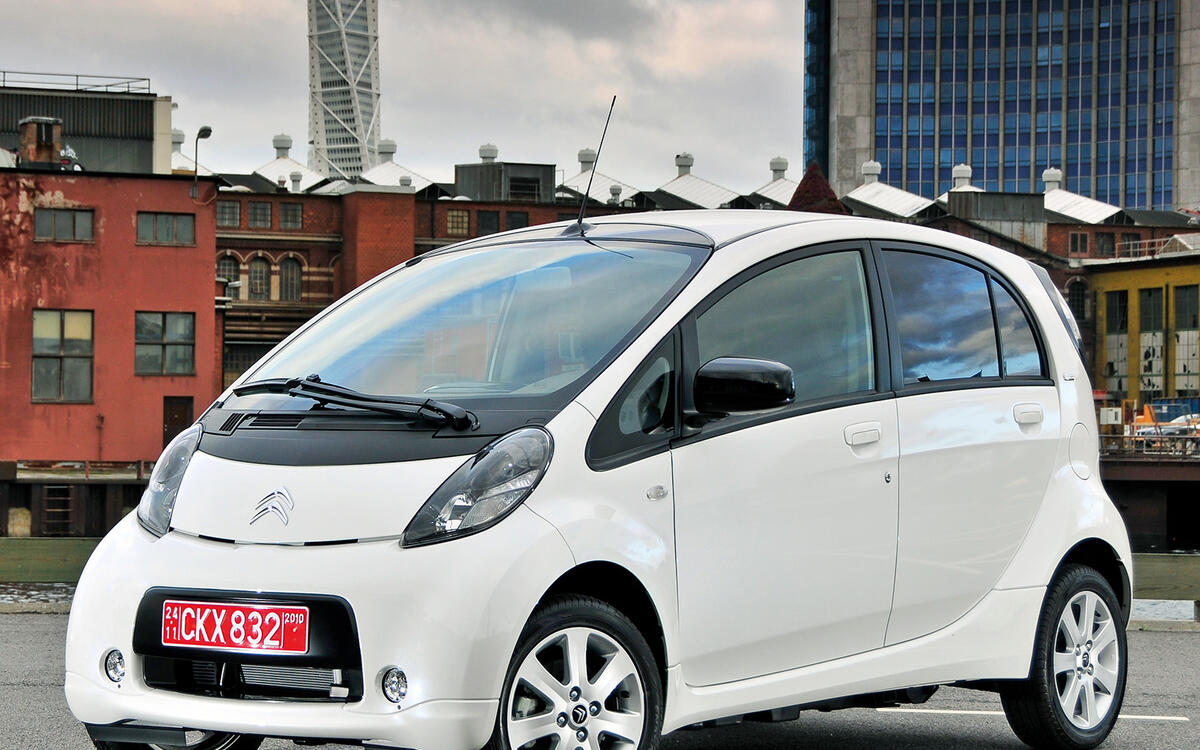 21: Citroen C-Zero 21: Citroen C-Zero