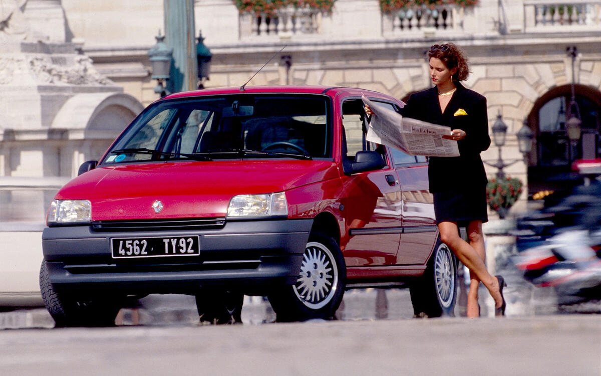 Renault Clio (1991) Renault Clio (1991)