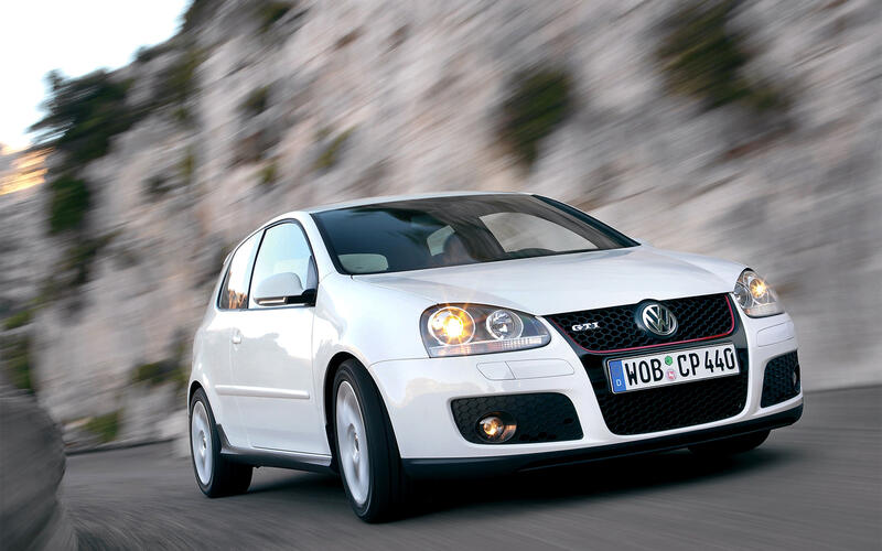 Volkswagen Golf GTi Mk5 (2004)