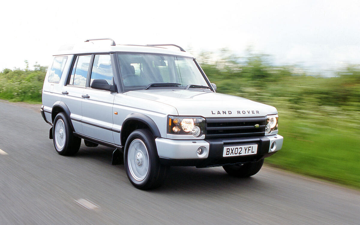 LAND ROVER DISCOVERY 1998-2004 - £3700-£8000 LAND ROVER DISCOVERY 1998-2004 - £3700-£8000