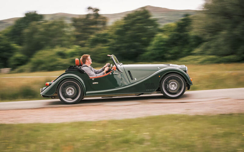 Morgan: Plus Six - 166mph Morgan: Plus Six - 166mph