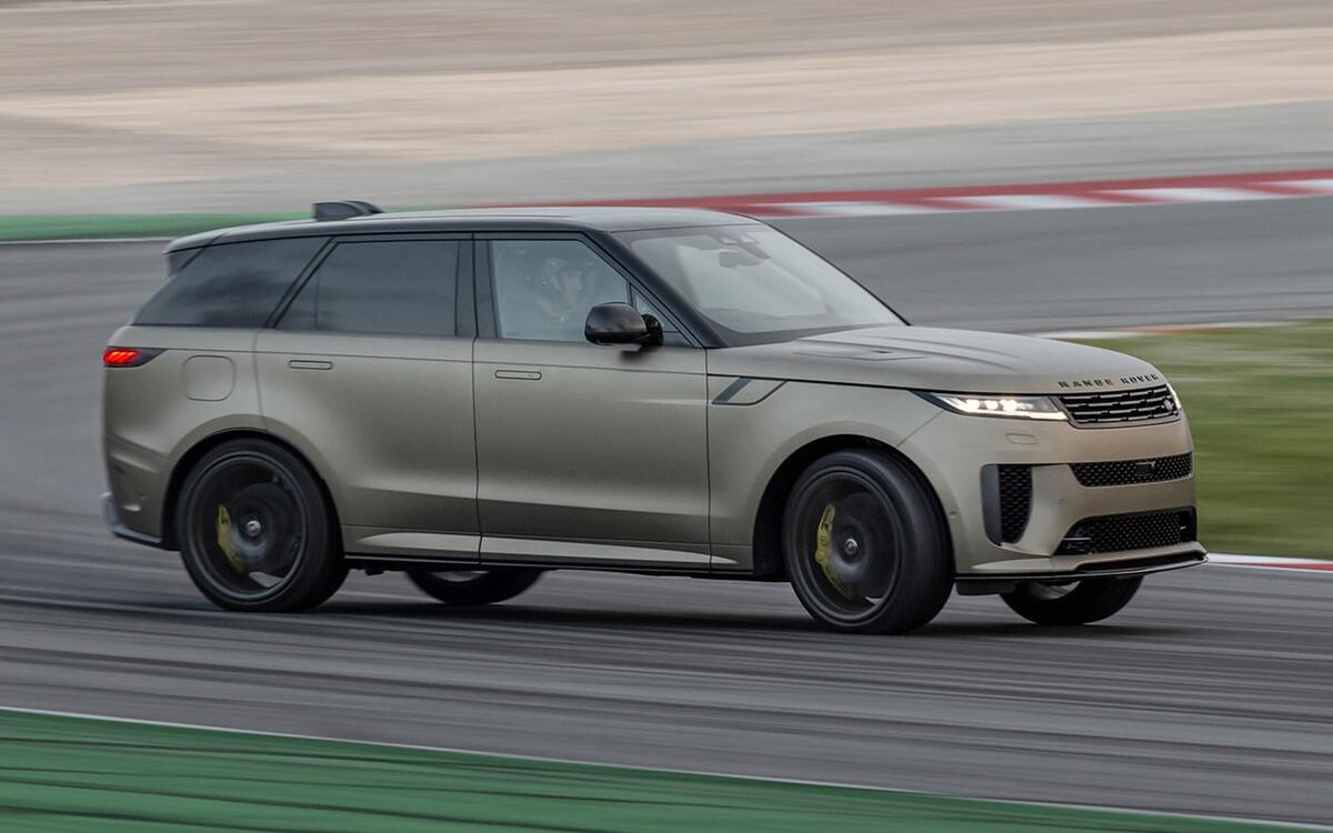 26: Range Rover Sport  26: Range Rover Sport