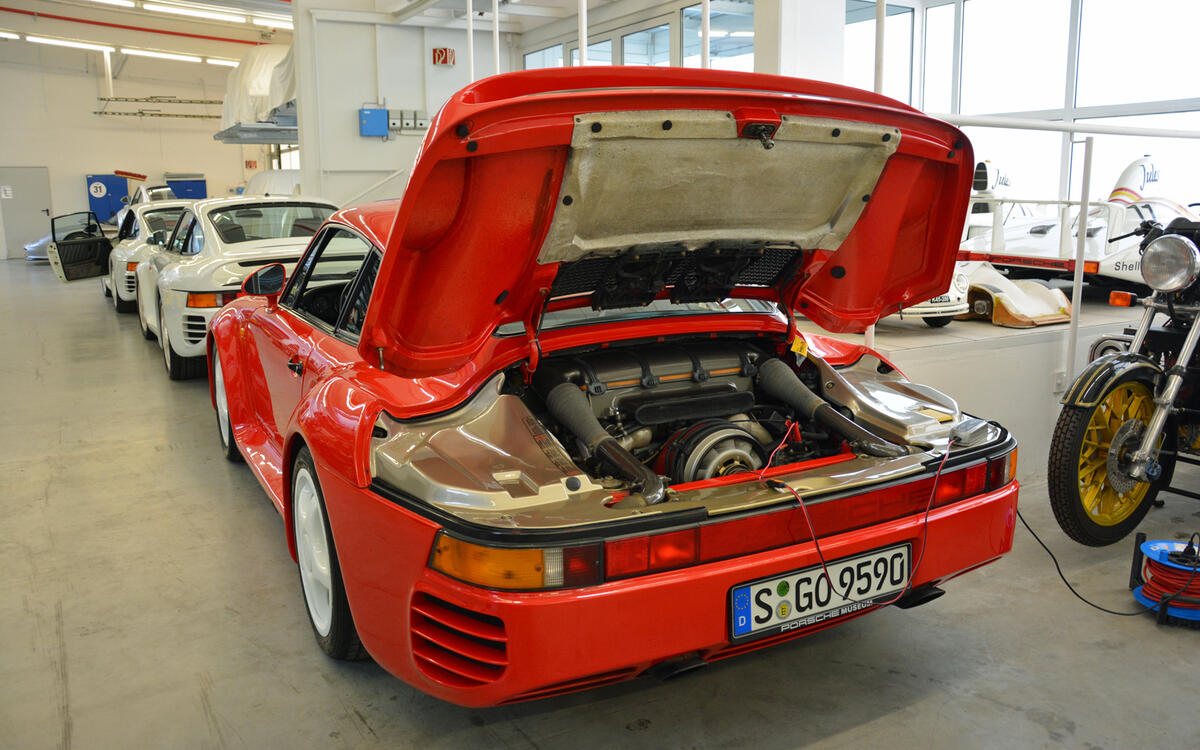 Porsche 959 (1986) Porsche 959 (1986)