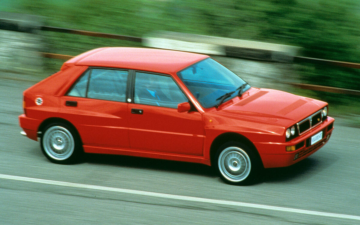Lancia Delta HF Integrale (1987-1994) Lancia Delta HF Integrale (1987-1994)