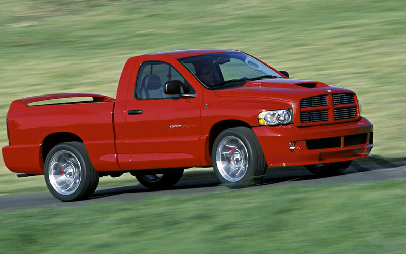 Dodge Ram SRT-10 (2004-2006)
