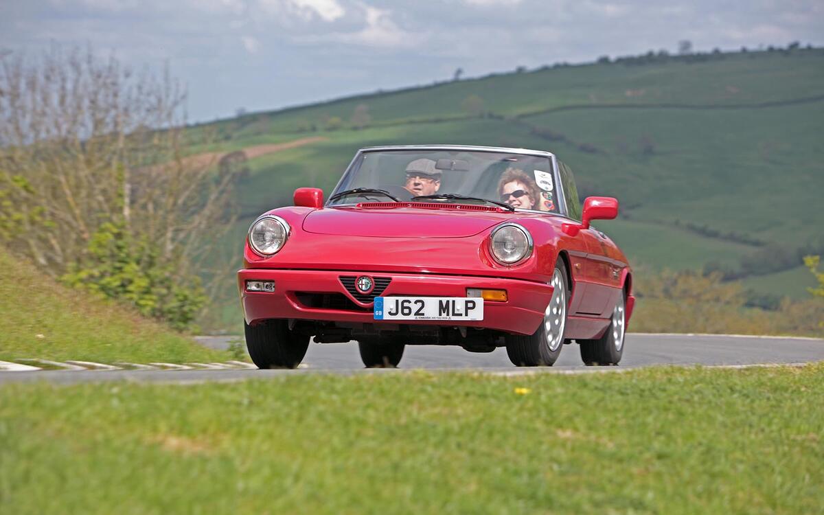 Alfa Romeo Spider (from £18,500) Alfa Romeo Spider (from £18,500)