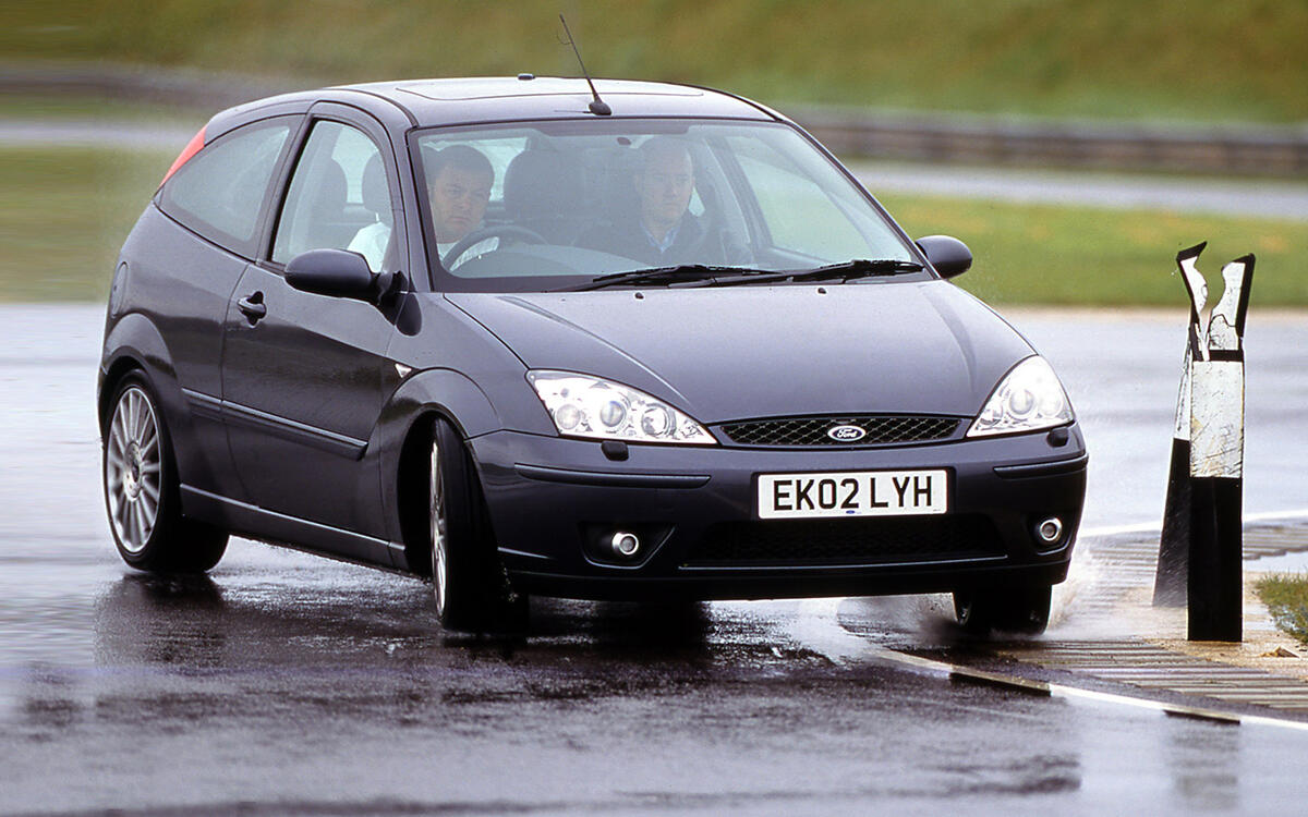 Ford Focus Mk1 (1998-2004) - £500 Ford Focus Mk1 (1998-2004) - £500