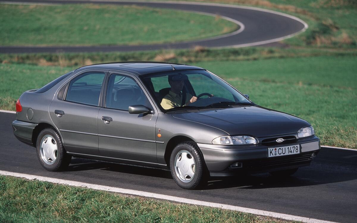 Mondeo (1992)
