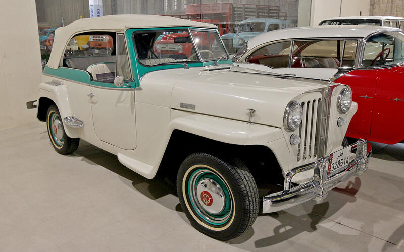 Jeep Jeepster