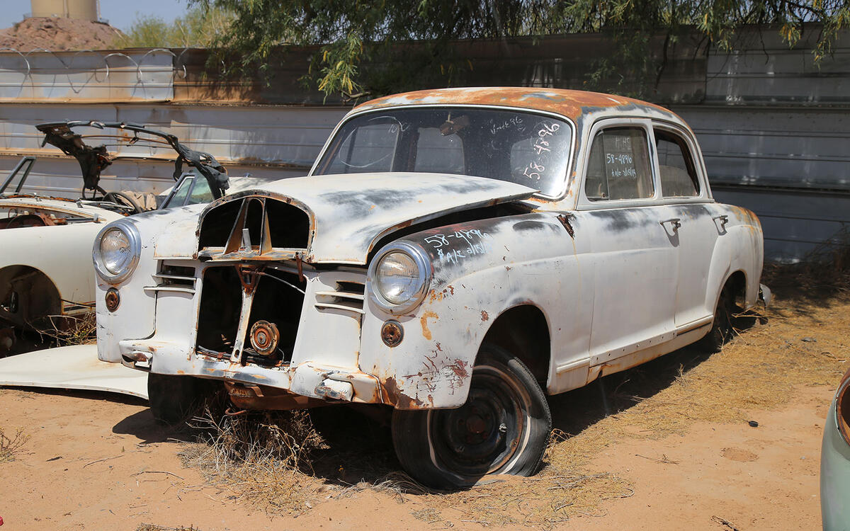 MERCEDES 190 - 1958 MERCEDES 190 - 1958